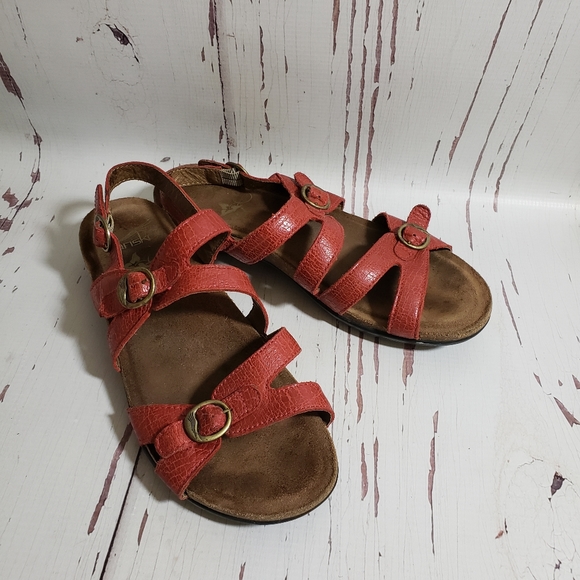 Dansko red open toe straps and buckle woman sandals size 38 - Picture 1 of 6